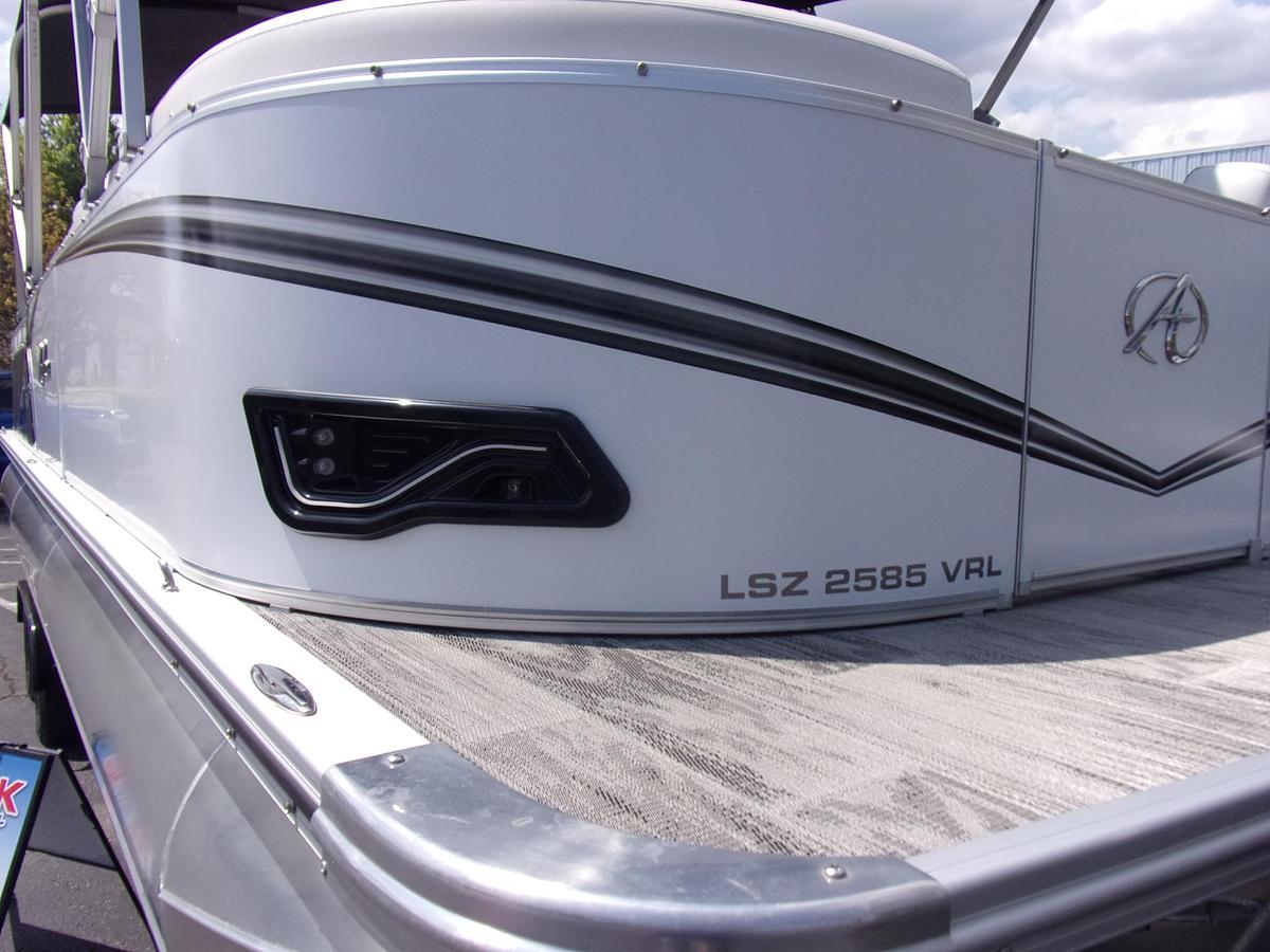 New 2024 Avalon LSZ 2585 VRL with Suzuki DF 250