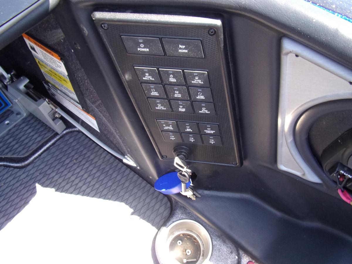 Used 2020 Caymas CX 20 with Mercury 250 L Pro XS