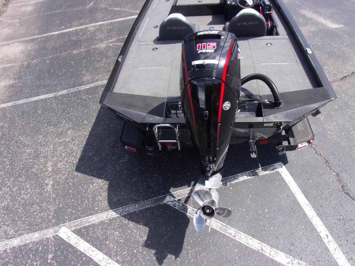 Used 2022 Vexus AVX 189 C