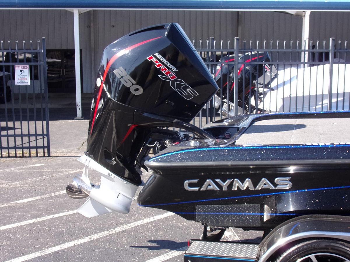 Used 2022 Caymas CX 21 with Mercury 250 L Pro XS