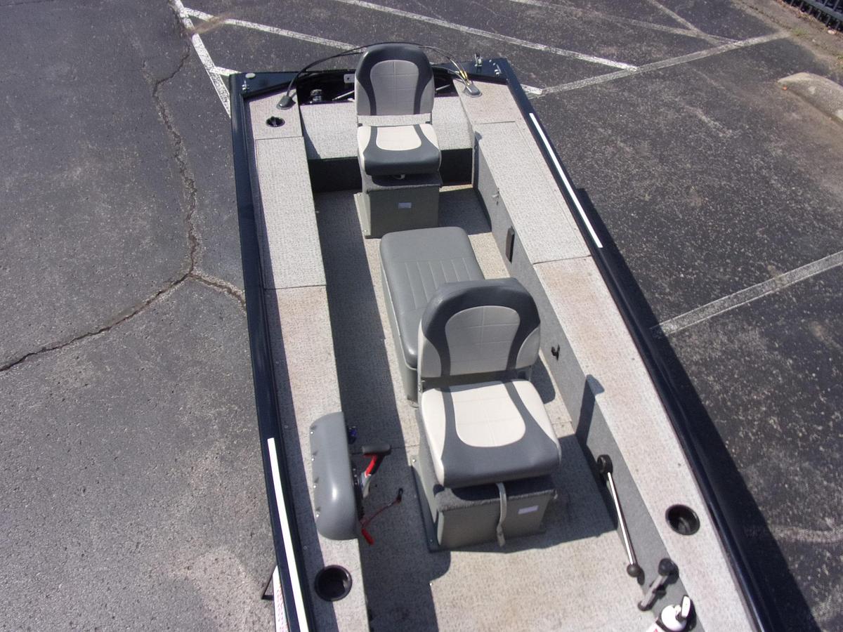 Used 2020 Tracker Panfish 16