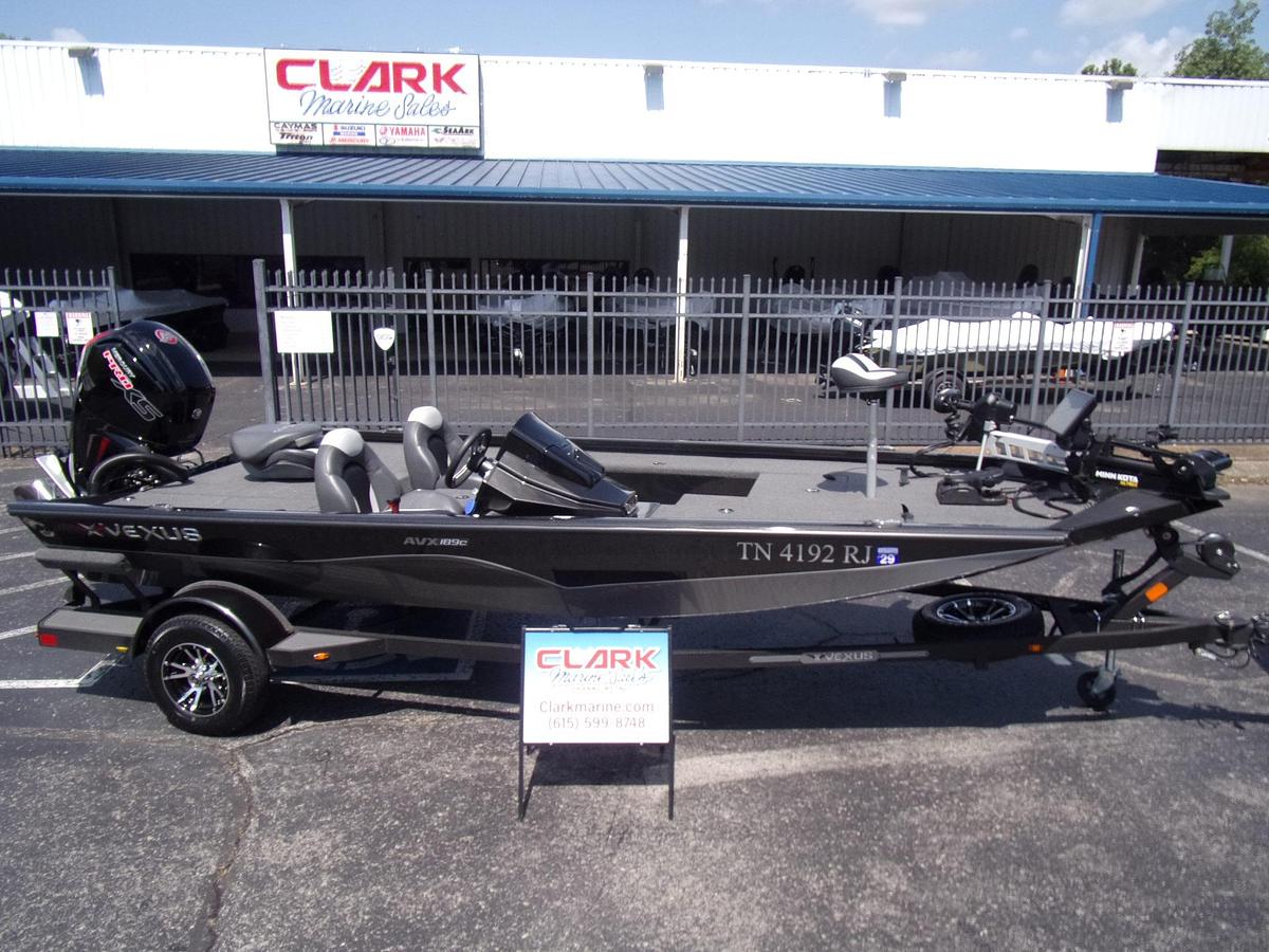 Used 2022 Vexus AVX 189 C