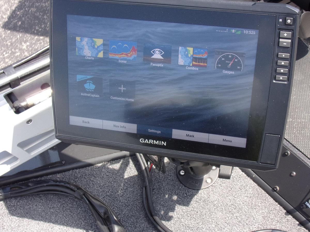 Used 2022 Vexus AVX 189 C
