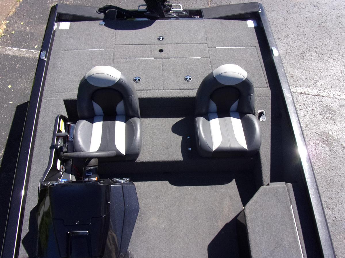 Used 2021 Vexus AVX 181 with Mercury 60 C.T. with 65 hours