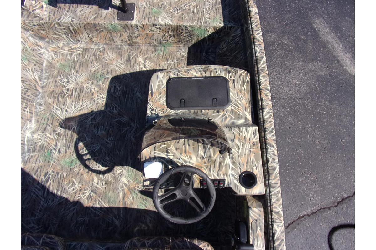 2025 SeaArk Phantom 20 XV Side Console