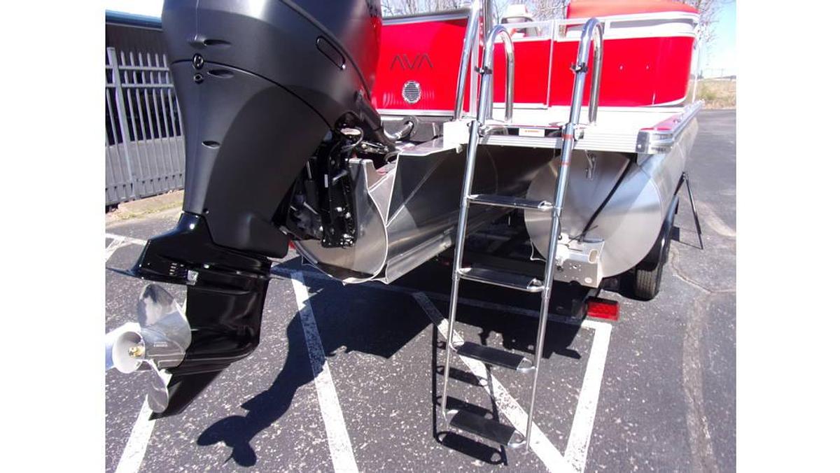 2025 Avalon 23' LSZ Quad Lounger triple log with Suzuki DF 250