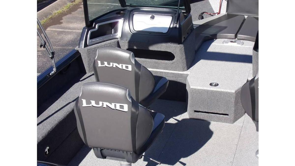 Used 2023 Lund 1875 Impact XS