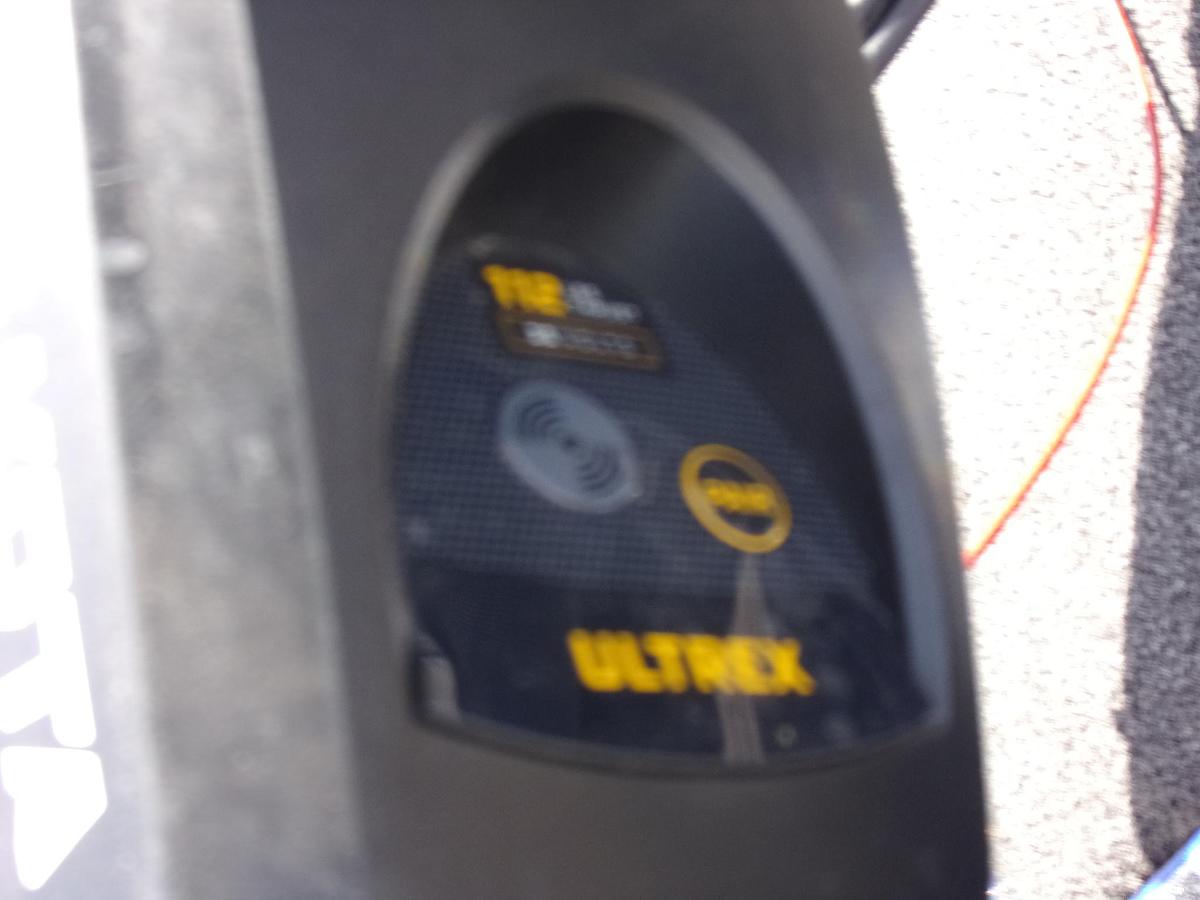 Used 2022 Caymas CX 2o Pro with Mercury 250 L Pro XS