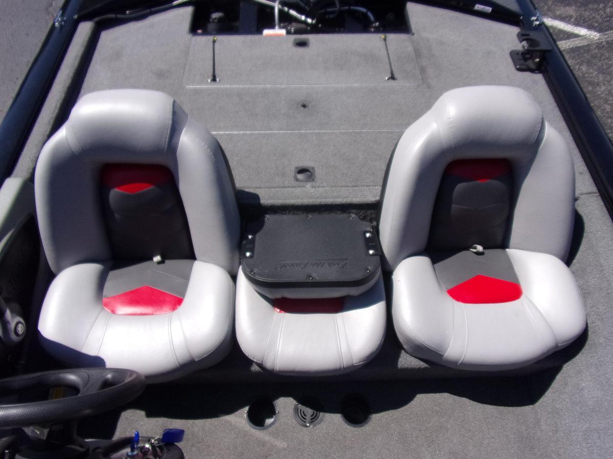Used 2016 Tracker 175 TXW