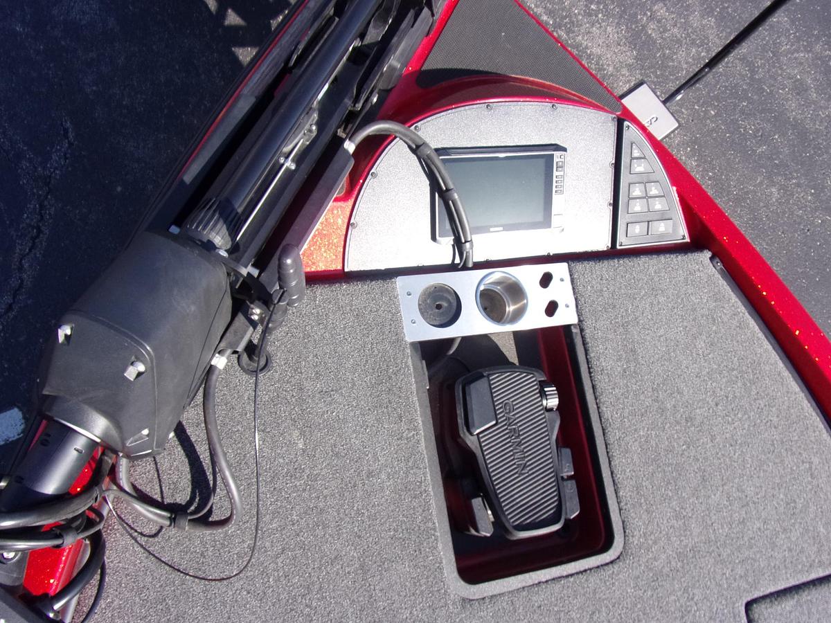 New, 2025 Caymas CX 20 with Mercury 250 L Pro XS