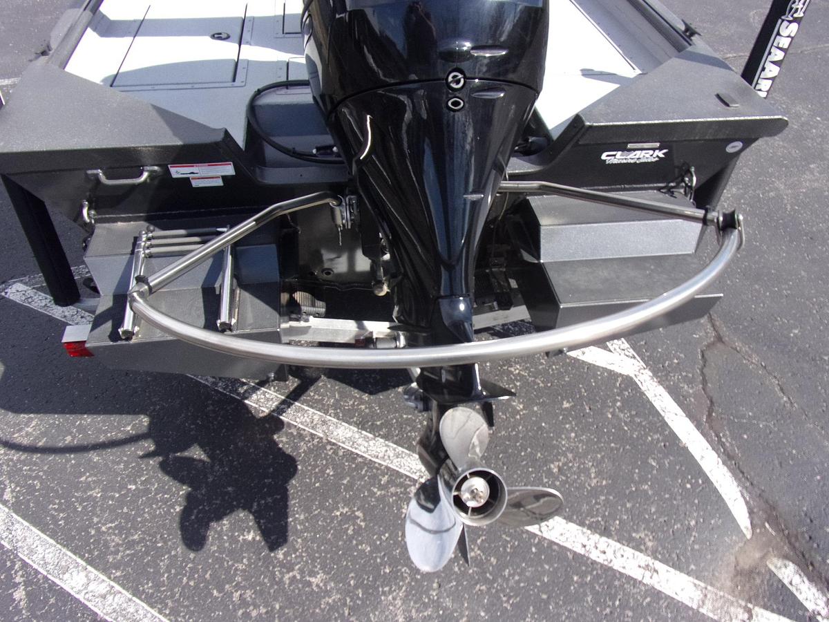 Used 2022 SeaArk Big Easy - with only 3 hours!