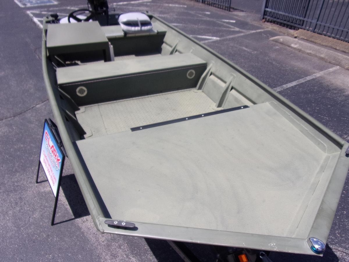 Used 2015 SeaArk 1652 Side Console with low hour, 2023 Suzuki DF 50 4-stroke