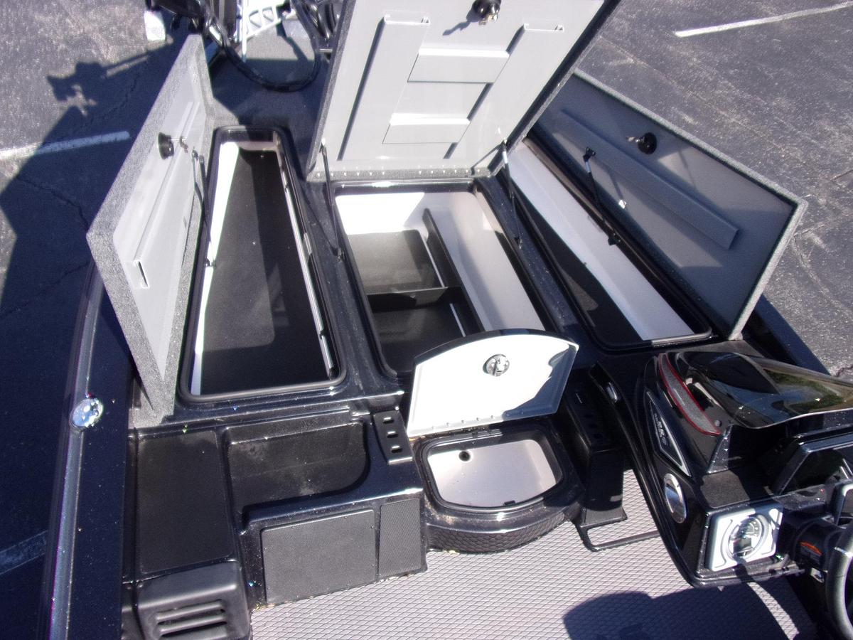 New 2025 Caymas CX 19 - ON SALE!