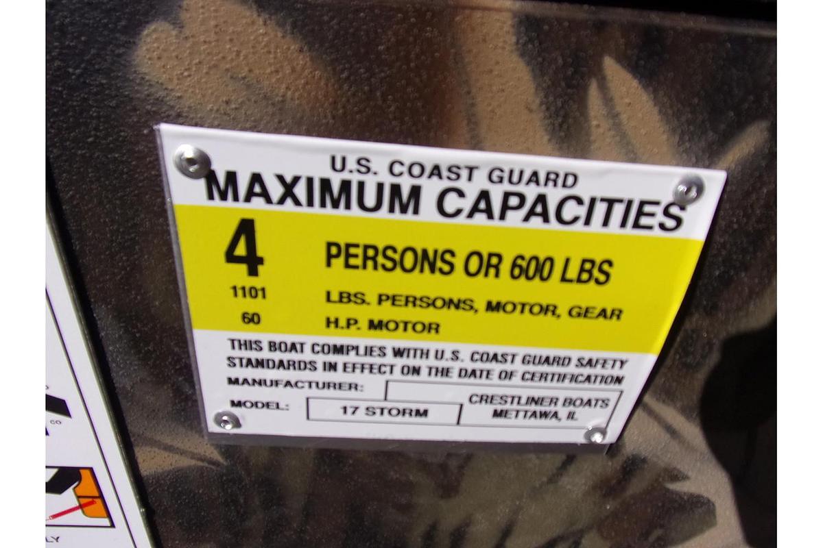 2025 Crestliner 1700 Storm jet drive