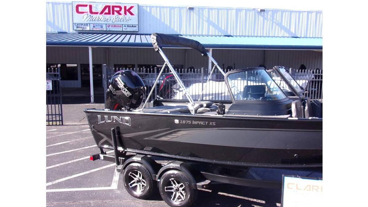 Used 2023 Lund 1875 Impact XS