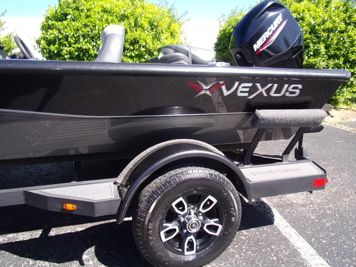 Used 2021 Vexus AVX 181 with Mercury 60 C.T. with 65 hours