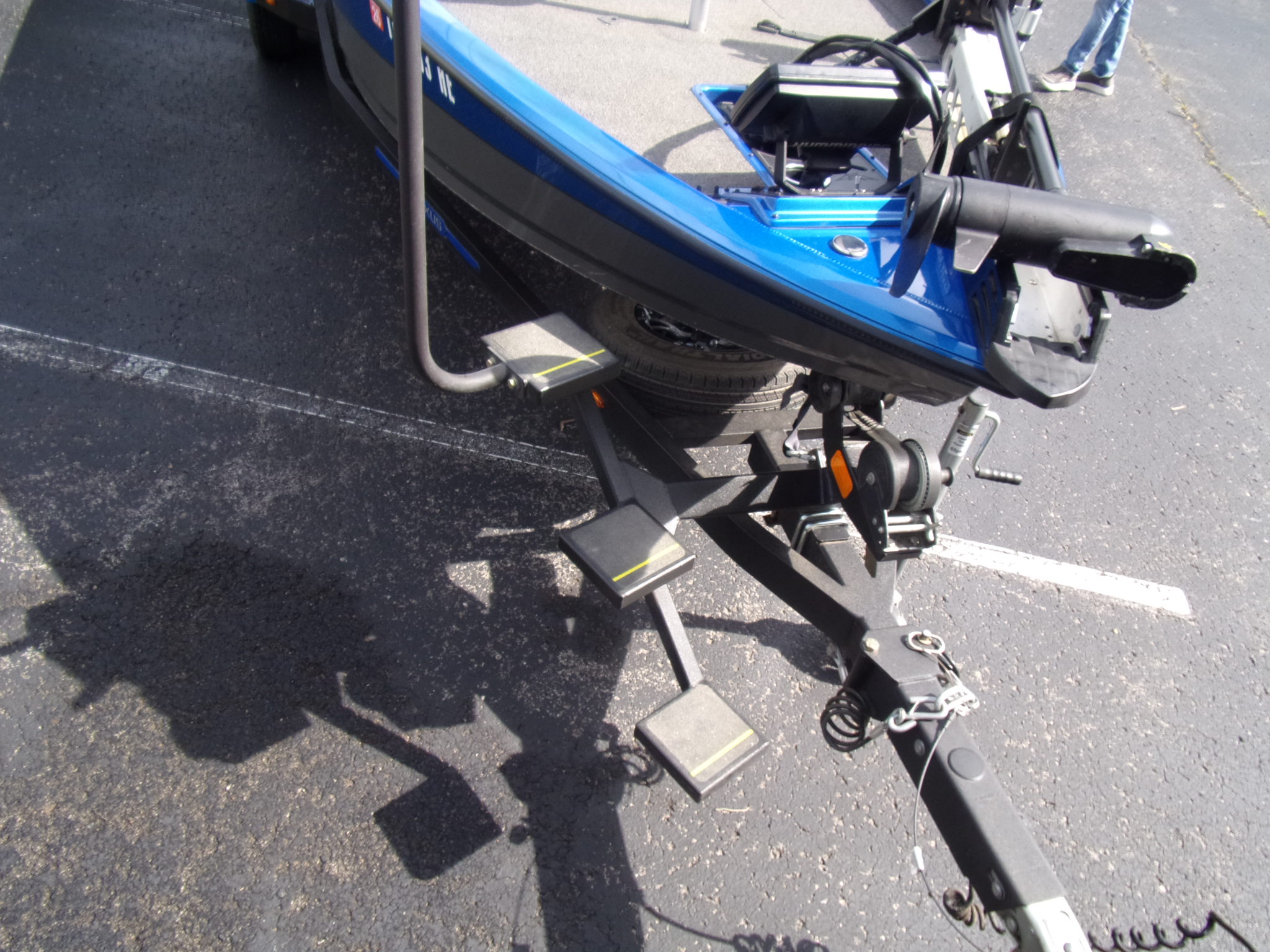 Used 2020 Vexus AVX 2080 with Mercury 200 L Pro XS 4-stroke with only 130 hours