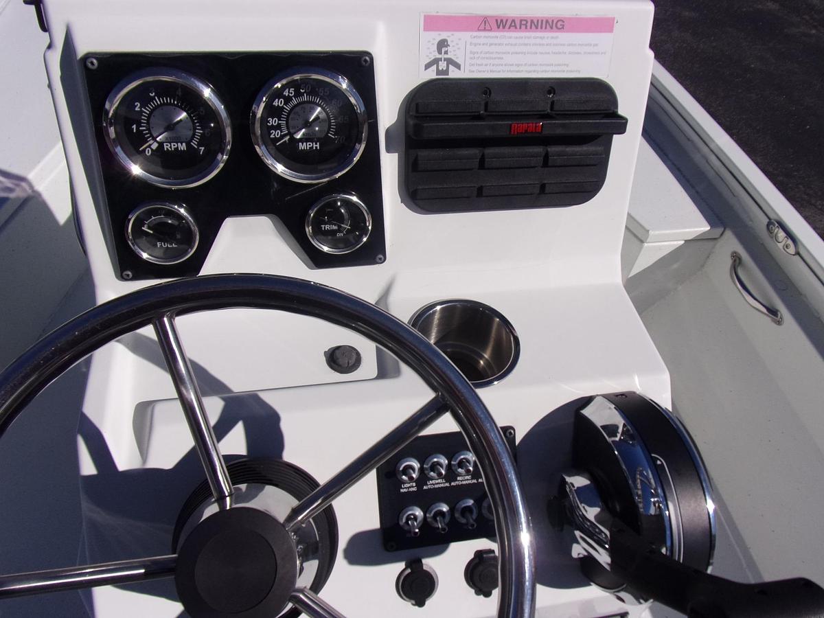 Used 2022 Lowe 20 Bay with Mercury 150 Pro XS ONLY 9 HOURS and 2 year warranty
