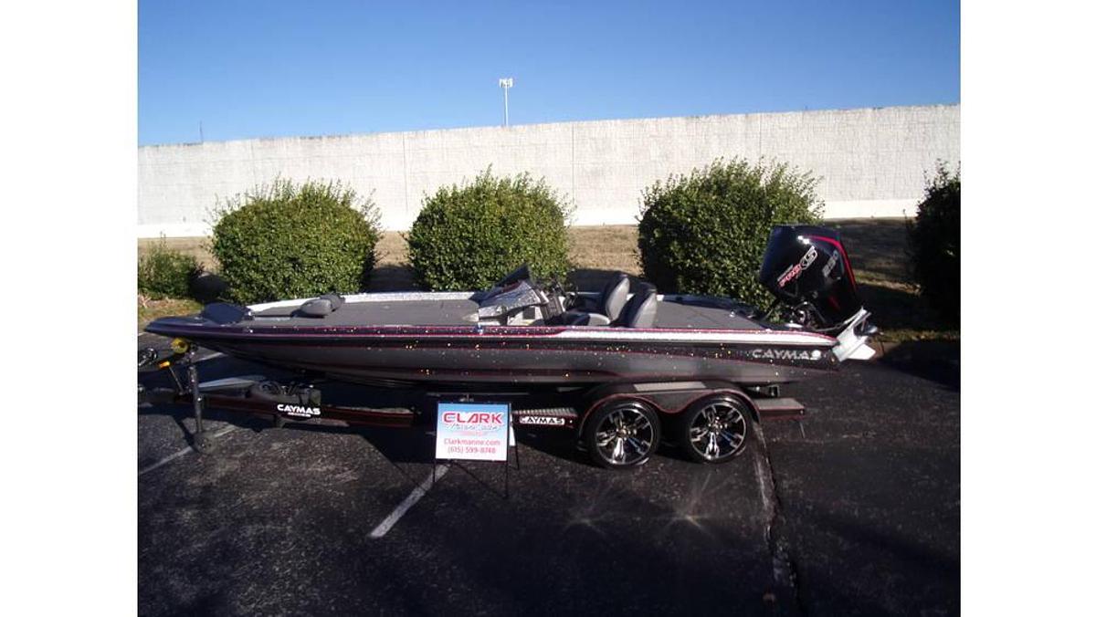 Used 2022 Caymas CX 21