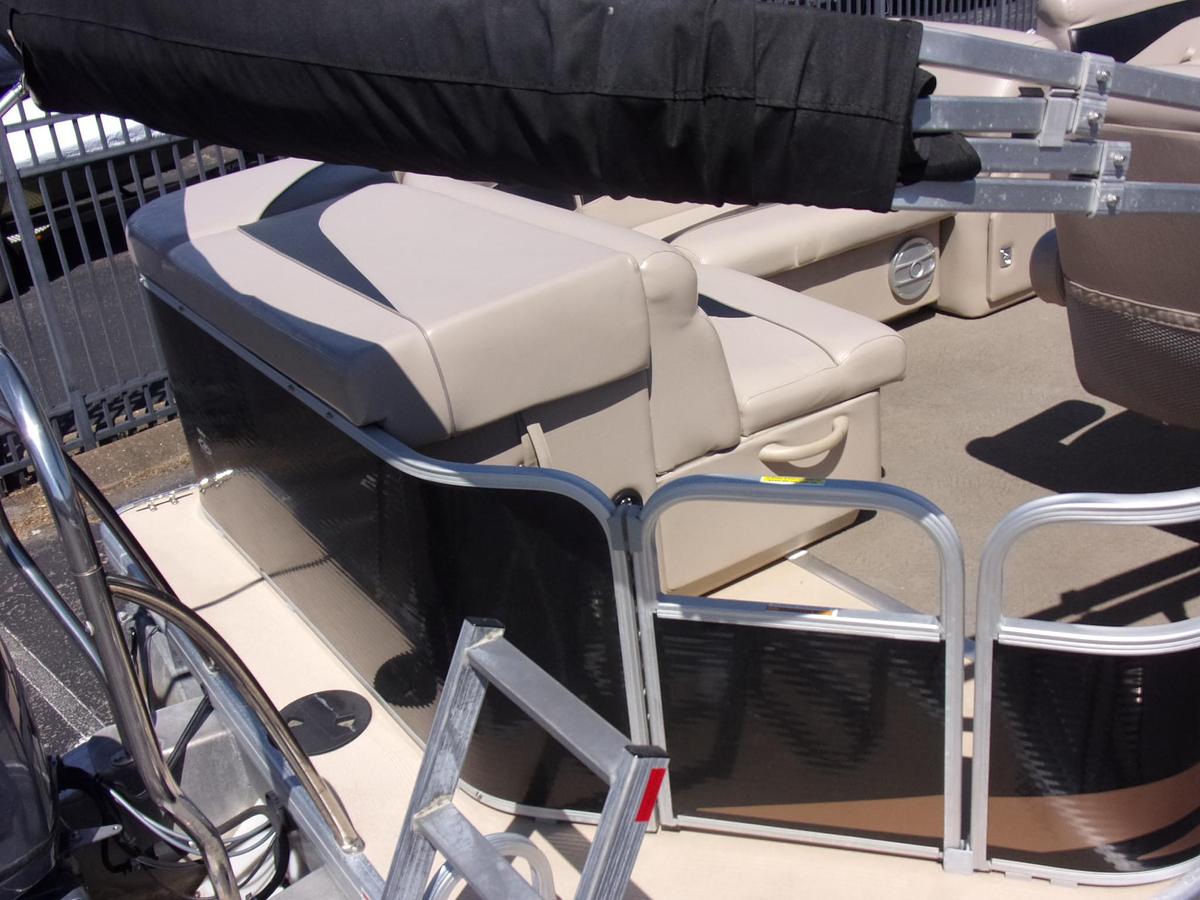 Used 2014 Sweetwater 2086 with Yamaha F90