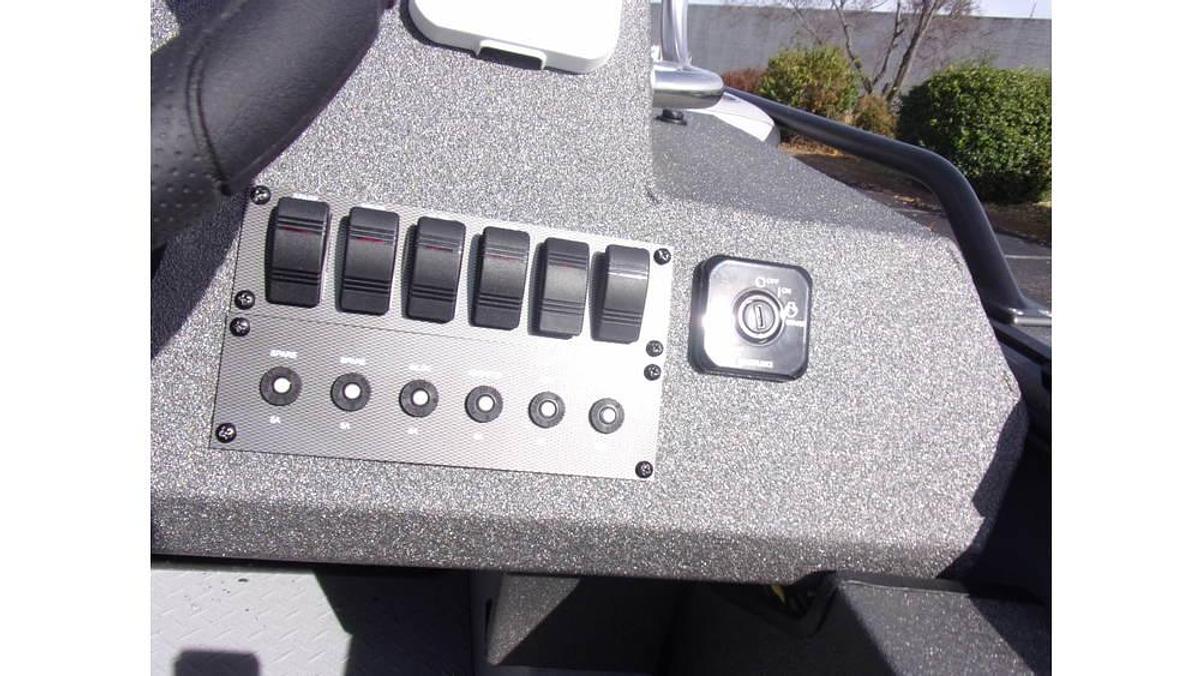 2026 SeaArk Big Easy with Suzuki DF 250 SS