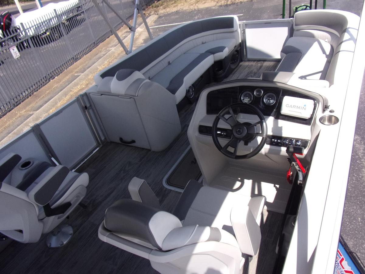 New 2024 Avalon LSZ 2585 VRL with Suzuki DF 250