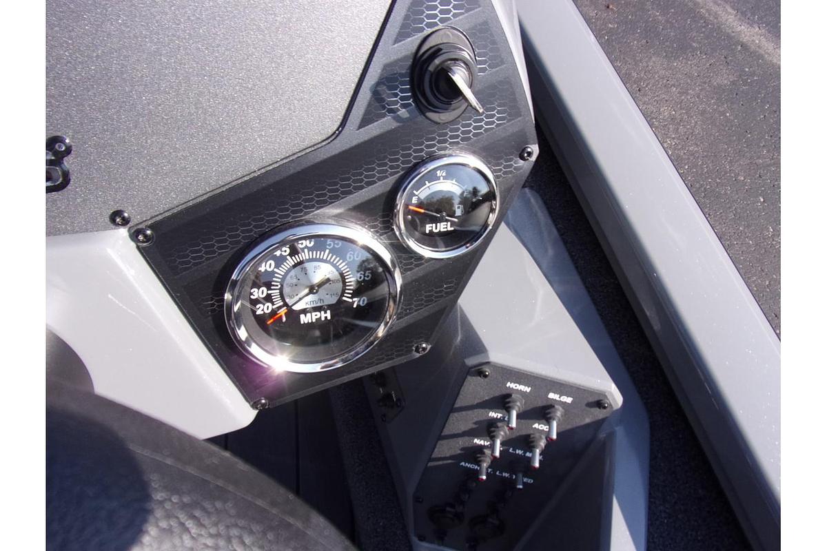 2026 Vexus AVX 1980 Raptor package