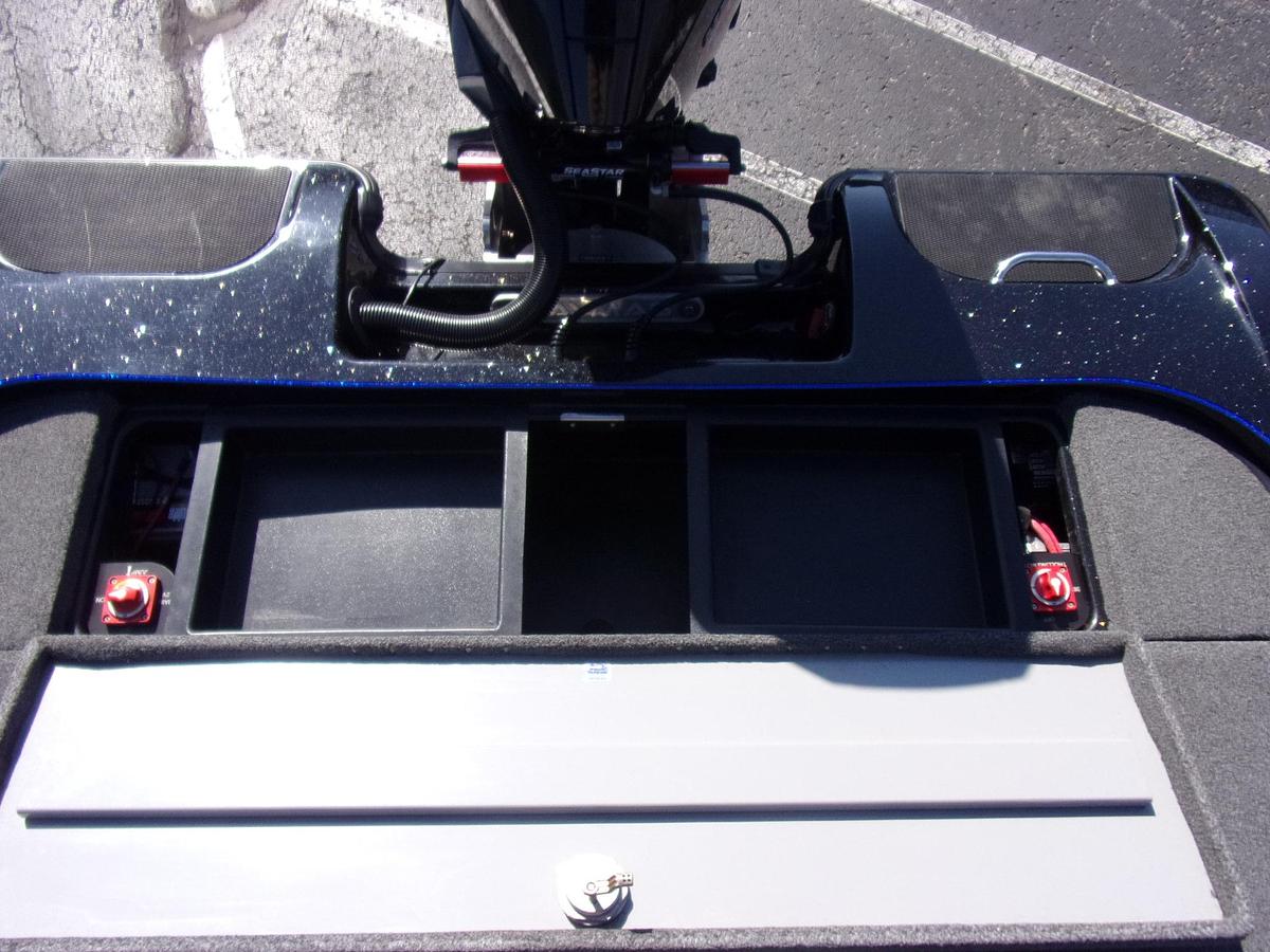 Used 2022 Caymas CX 21 with Mercury 250 L Pro XS