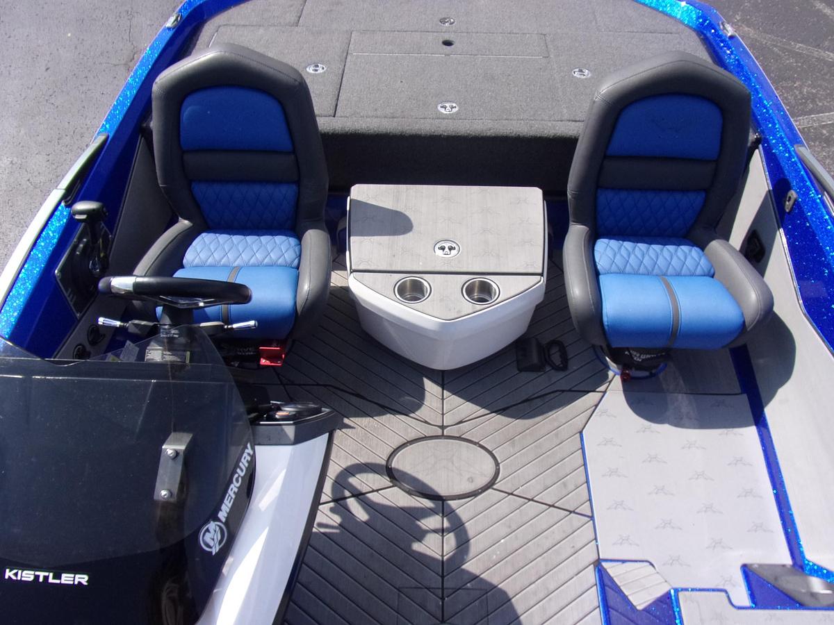 Used 2022 Vexus VX 21