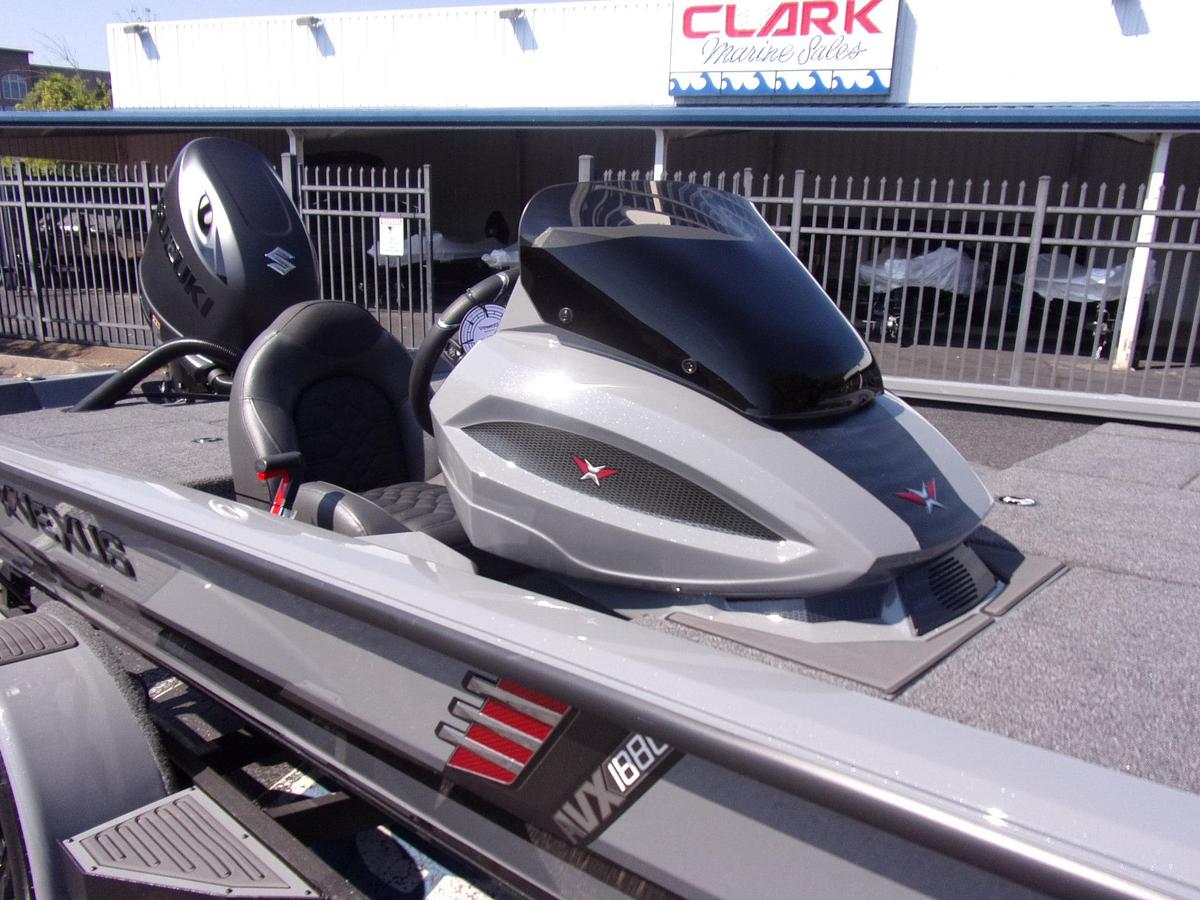 2027 Vexus AVX 1880