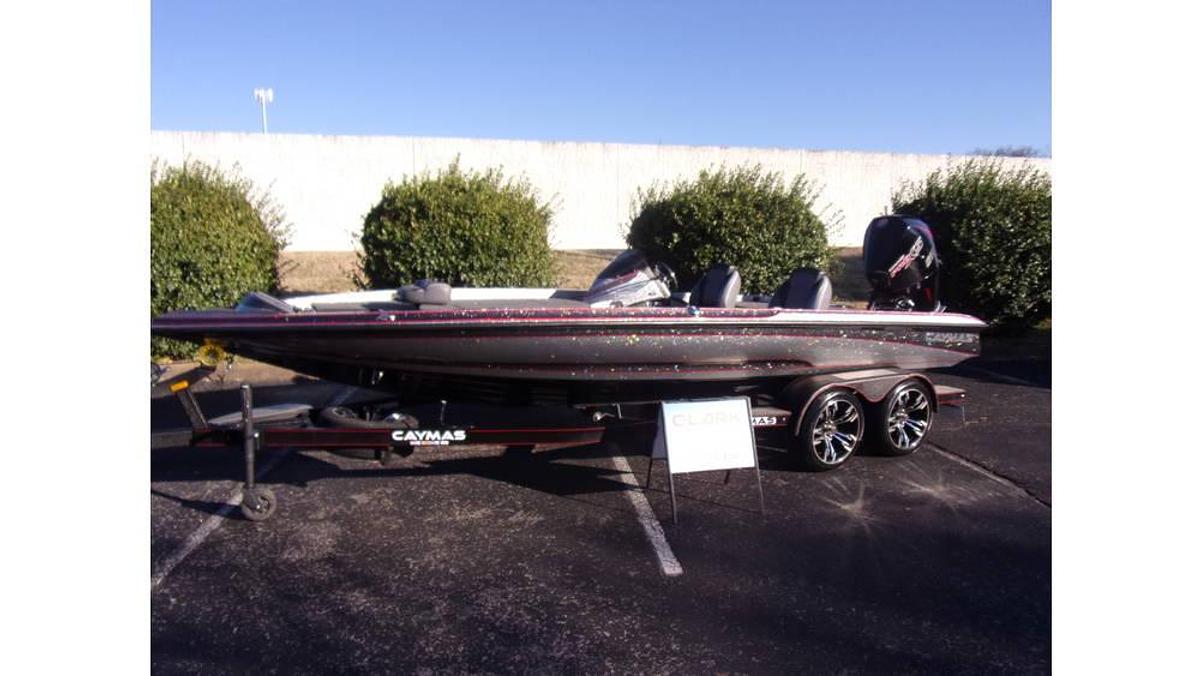 Used 2022 Caymas CX 21