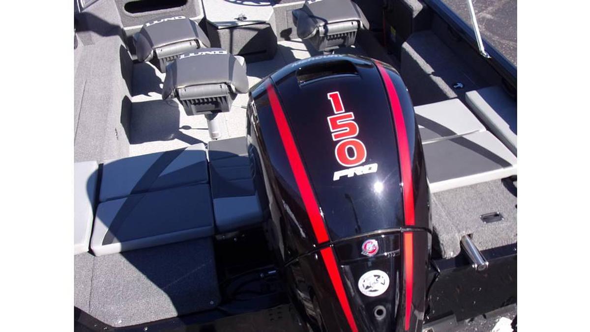 Used 2023 Lund 1875 Impact XS