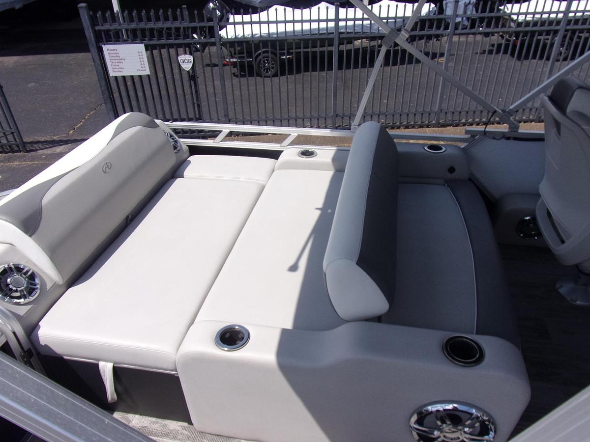 New 2024 Avalon LSZ 2585 VRL with Suzuki DF 250