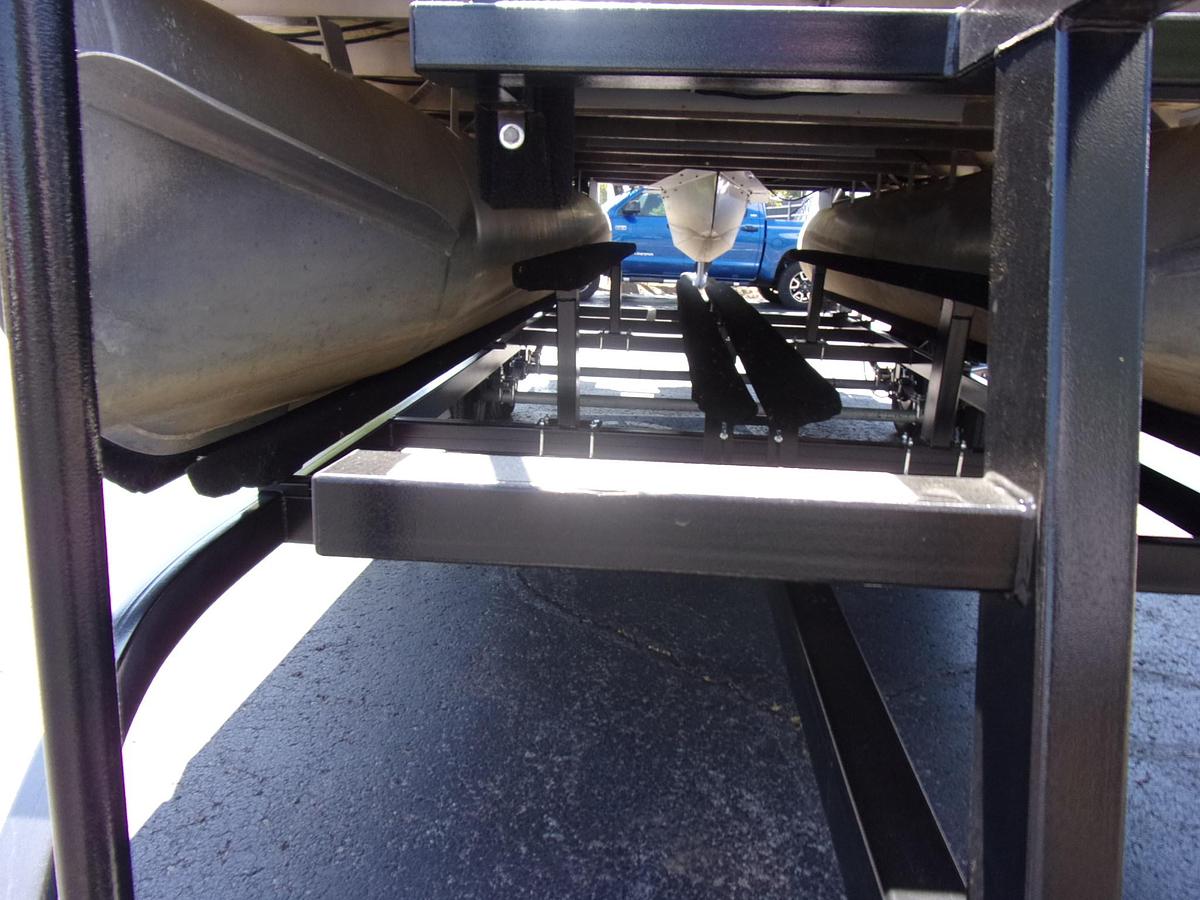 Used 2014 Sweetwater 2086 with Yamaha F90