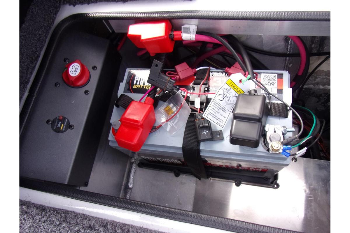 2025 Vexus AVX 1985 S