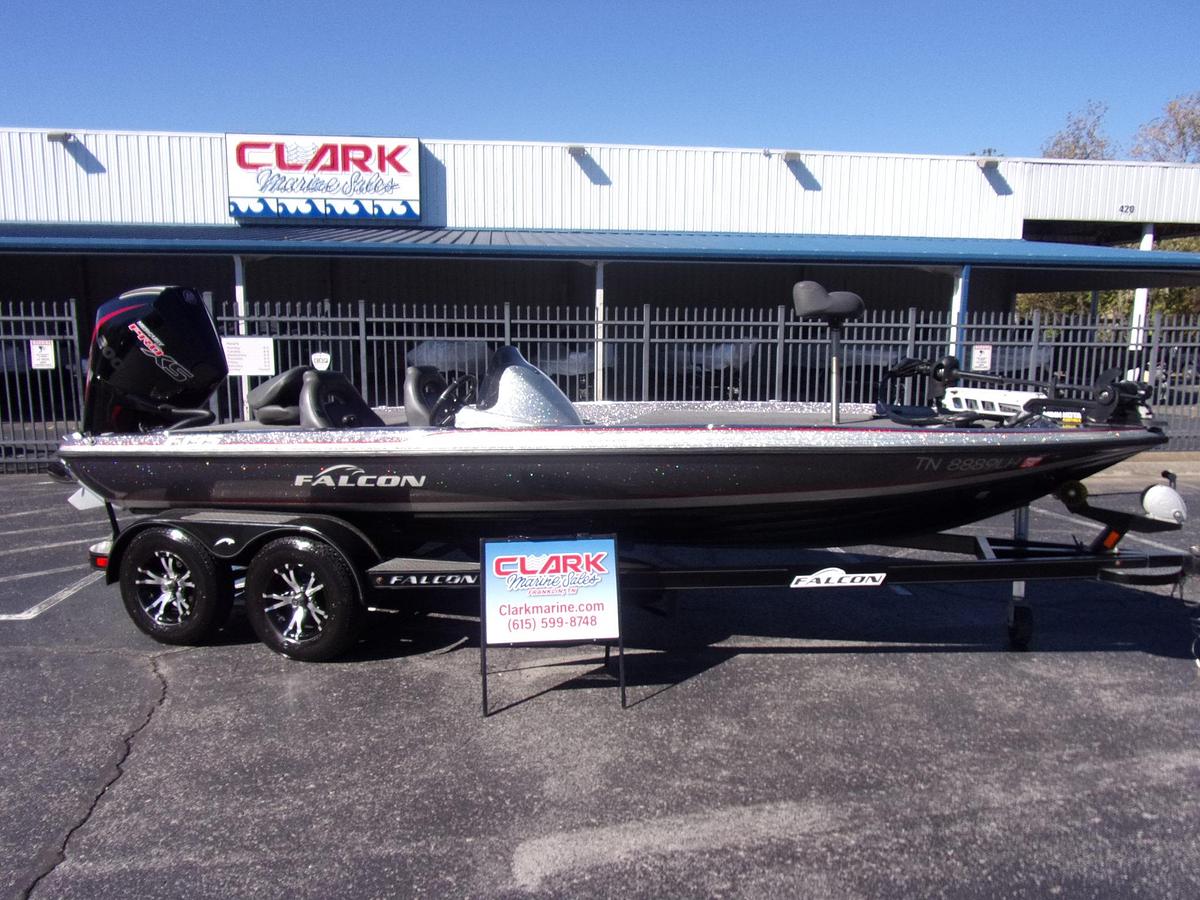Used 2019 Falcon F 195 with 2024 Mercury 200 Pro XS w/27 hours and Platinum warranty until 2030