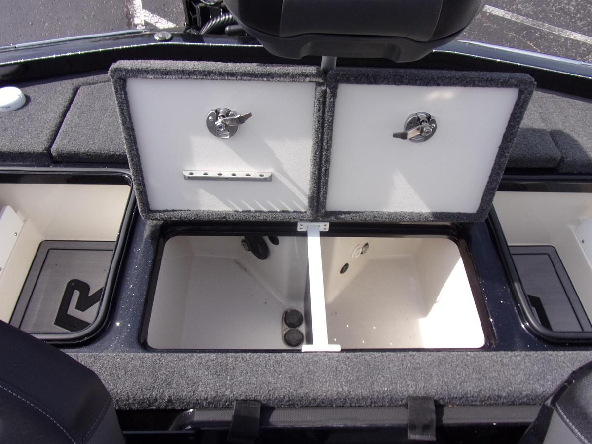 Used 2024 Ranger Z 521 R Ranger Cup with POINT 1 engine hour (not 1 hr - point 1 hr)!