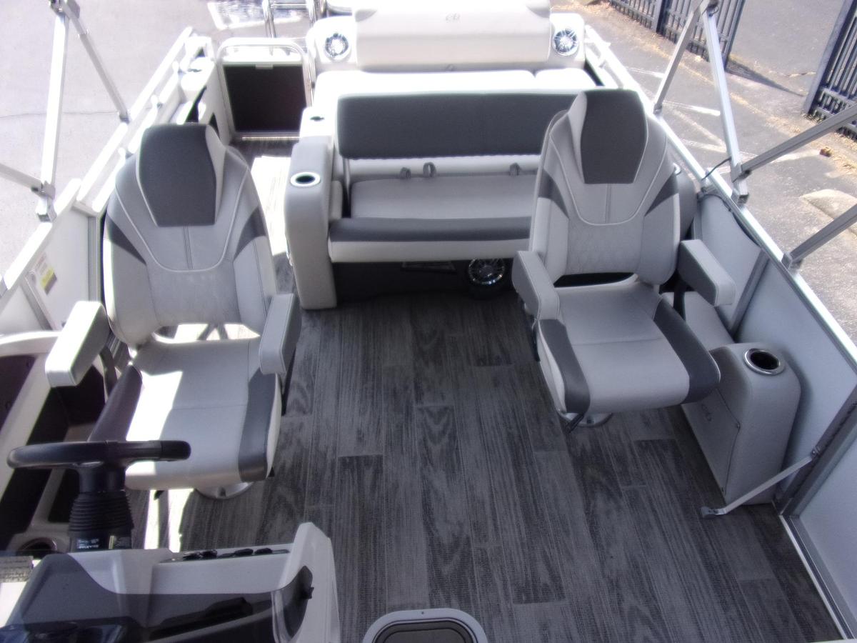 New 2024 Avalon LSZ 2585 VRL with Suzuki DF 250