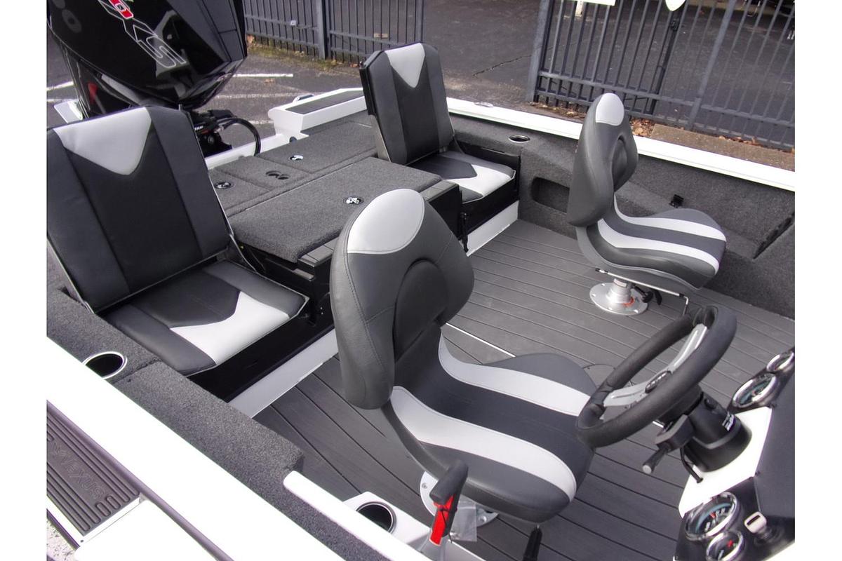 2025 Vexus AVX 1985 S