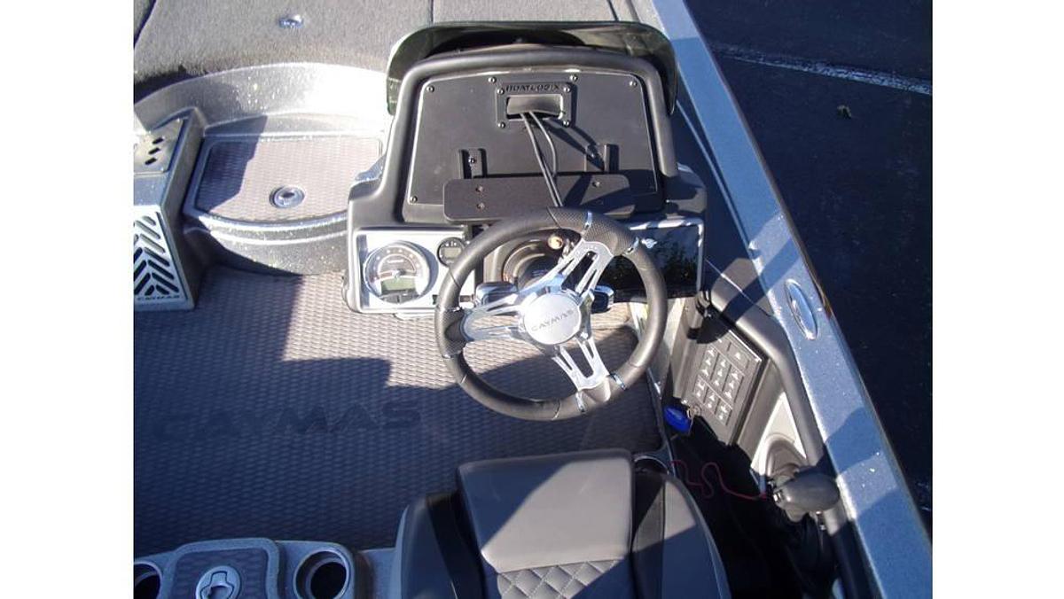 Used 2022 Caymas CX 21