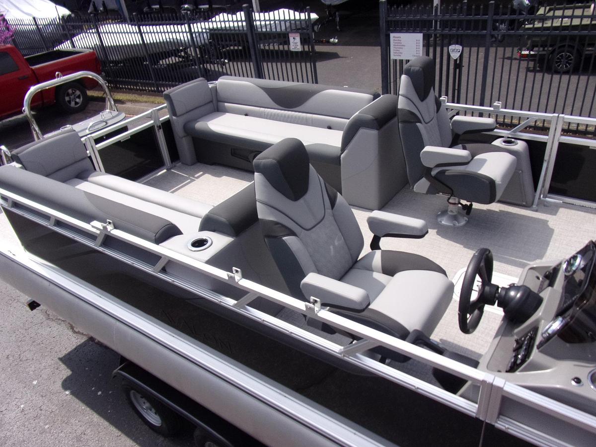 2026 Avalon Venture 85 Quad triple log with trailer