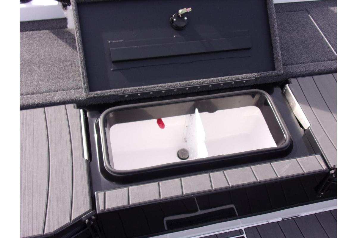 2025 Vexus AVX 1985 S