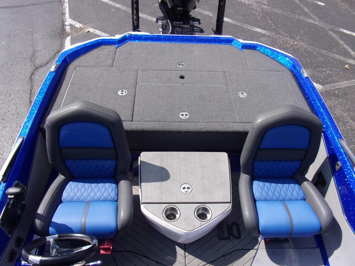 Used 2022 Vexus VX 21