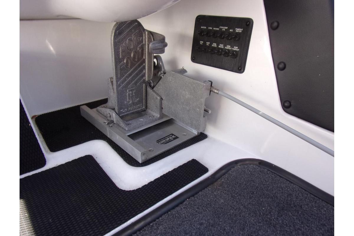 Used 2018 Phoenix Boats 618 Pro - like new with only 20 hours!