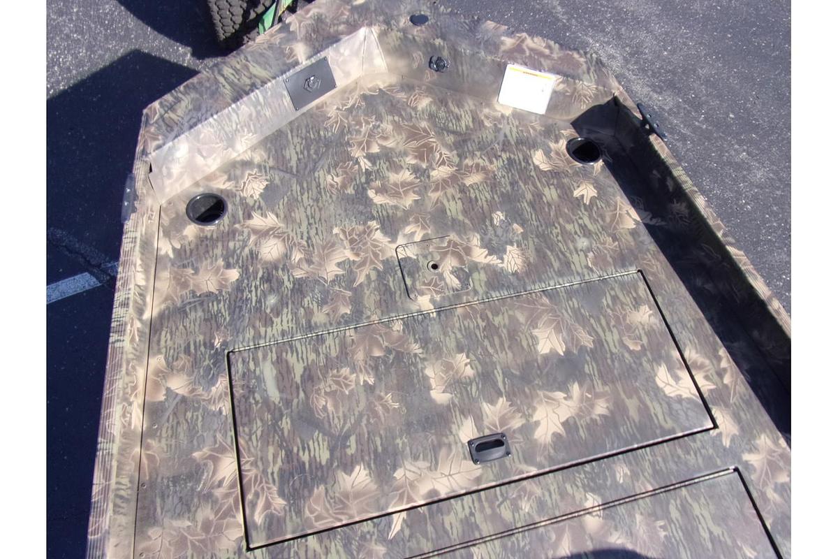 2025 Crestliner 1700 Storm jet drive