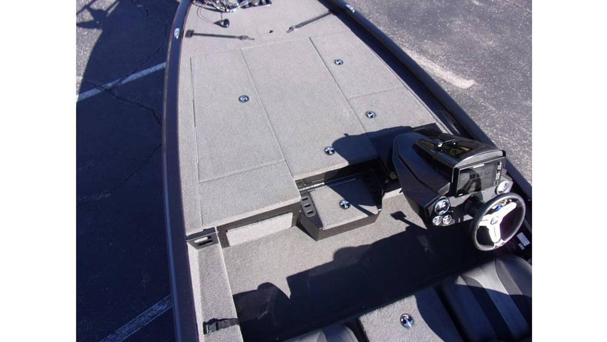 Used 2020 Vexus 2020 Vexus AVX 1980 with 2025 Mercury 150 L Pro XS