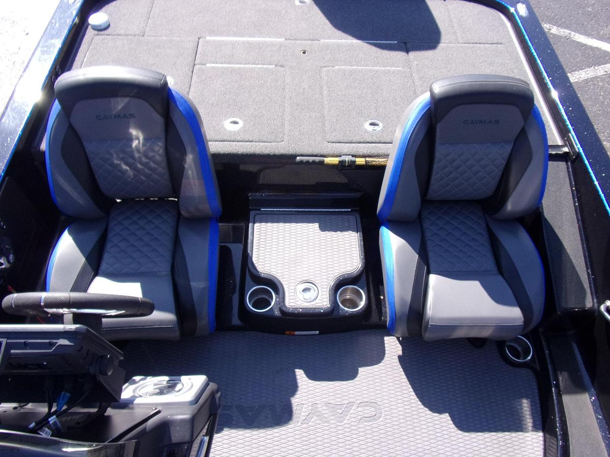 Used 2022 Caymas CX 21 with Mercury 250 L Pro XS