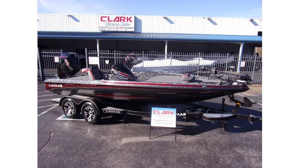 Caymas NEW 2023 CX 19 with a Mercury 225 Pro XS
