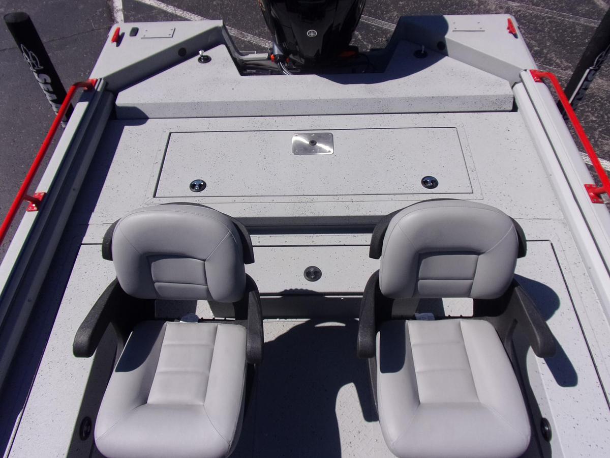 Used 2025 SeaArk Pro Cat 240