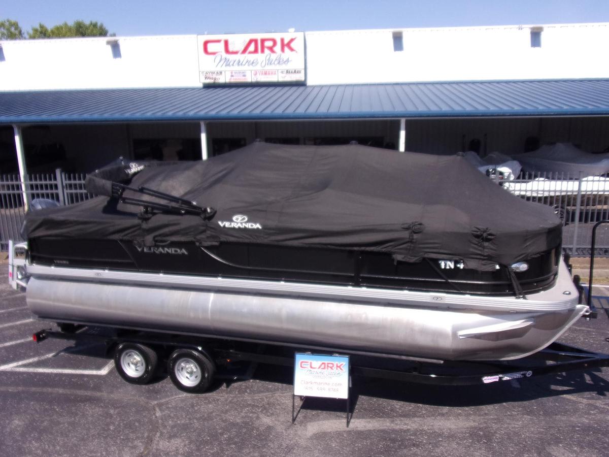 Used 2024 Veranda VF22F4 triple log with Yamaha F 150 LC and trailer